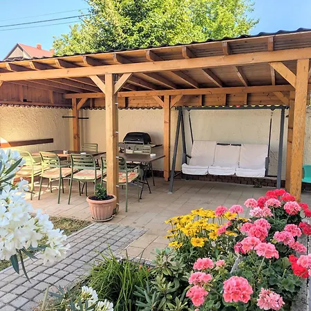 Menta Apartman *